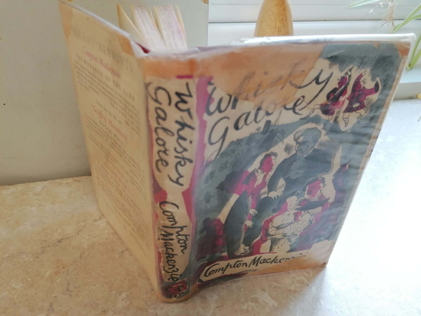 WHISKY GALORE by COMPTON MACKENZIE *1ST EDITION DUST JACKET Chatto Windus  1947-image