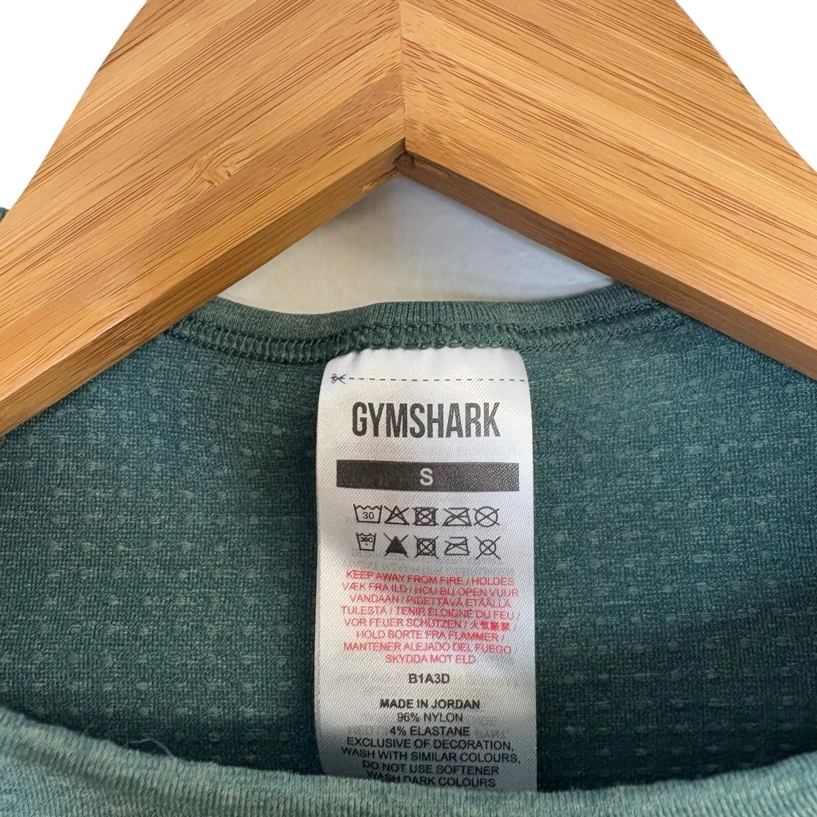 gymshark vital seamless 2.0 long sleeve crop thumb hole shirt