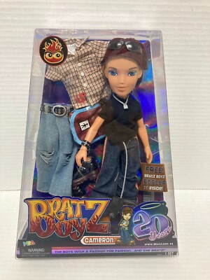 Bratz World Tokyo A GoGo Cameron Doll NRFB 2004 Boyz