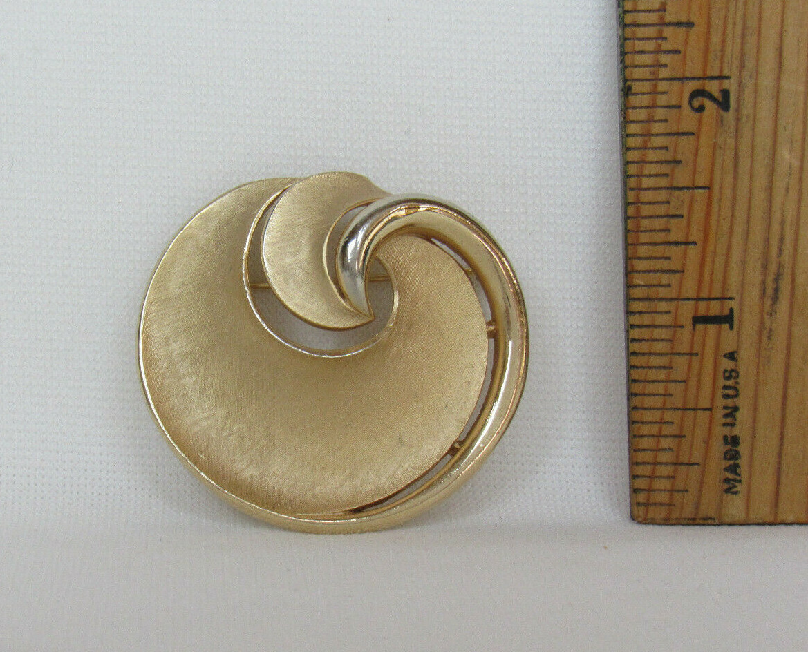 Picture 2 of 10