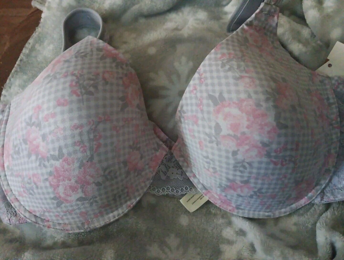Picture 1 of 5