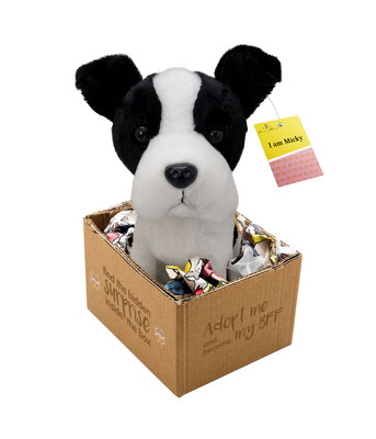 Adopt me Plüsch Hund Micky 18 cm mit Armband und Buch