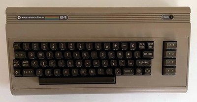 Commodore C64 -Brotkasten- (Bj 1984) und Floppy 1541