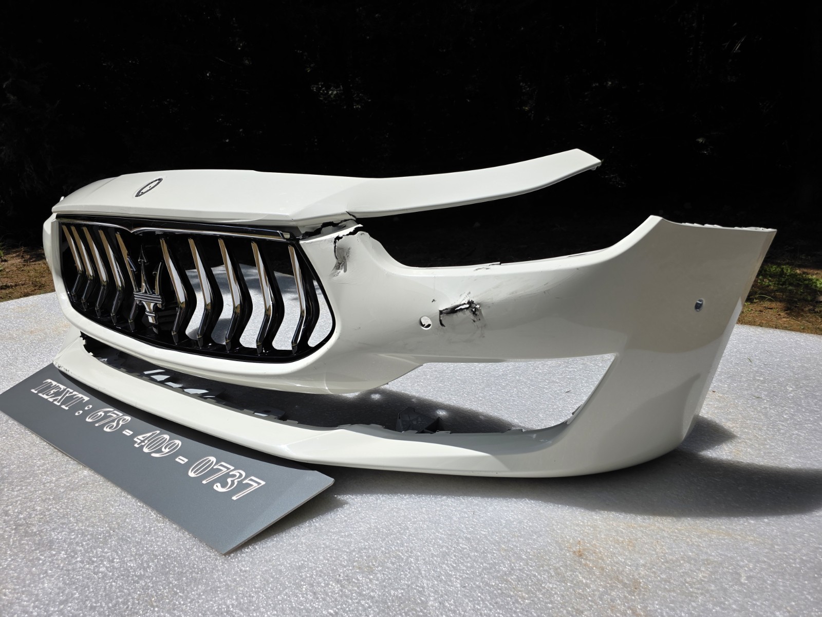 2014-2017 Maserati Ghibli Front Bumper Cover. OEM.  LOCAL PICK UP ONLY 670010937