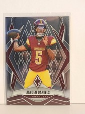 2025 Panini Phoenix - Jayden Daniels #8