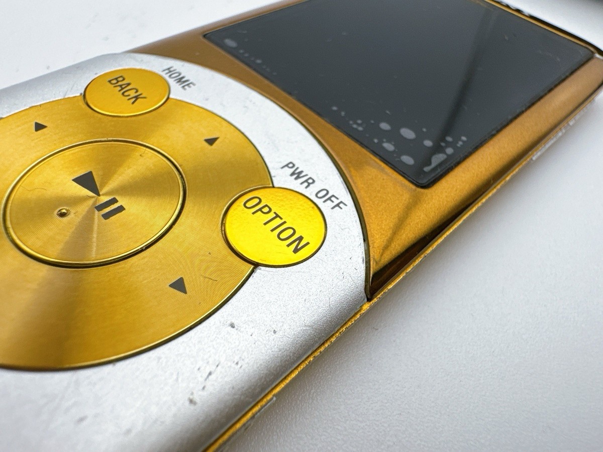 SONY ウォークマン WALKMAN NW-S754 8GB ゴールド 動作品 Sony NW-S754 Walkman Gold Silver 8GB MP3 Player Speaker Dock