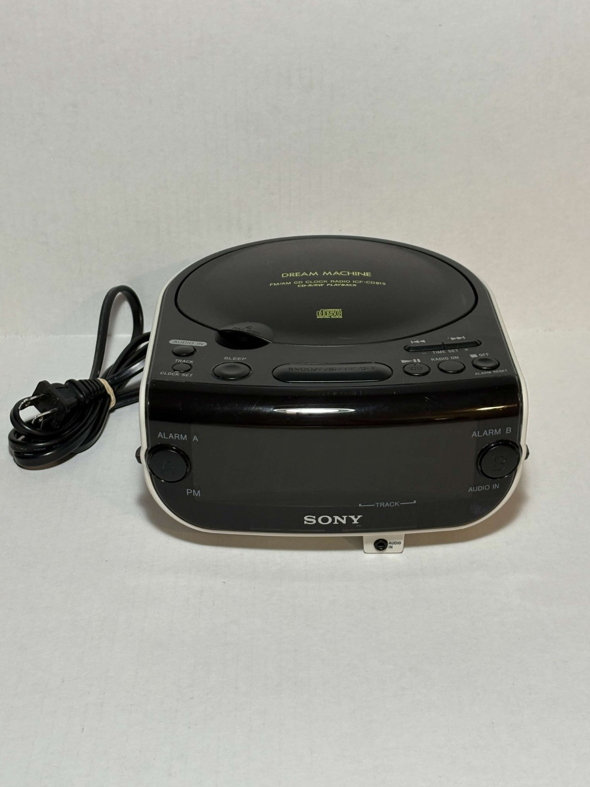 Sony Dream Machine FM/AM CD Player Dual Alarm Clock Radio ICF-CD815 TESTED