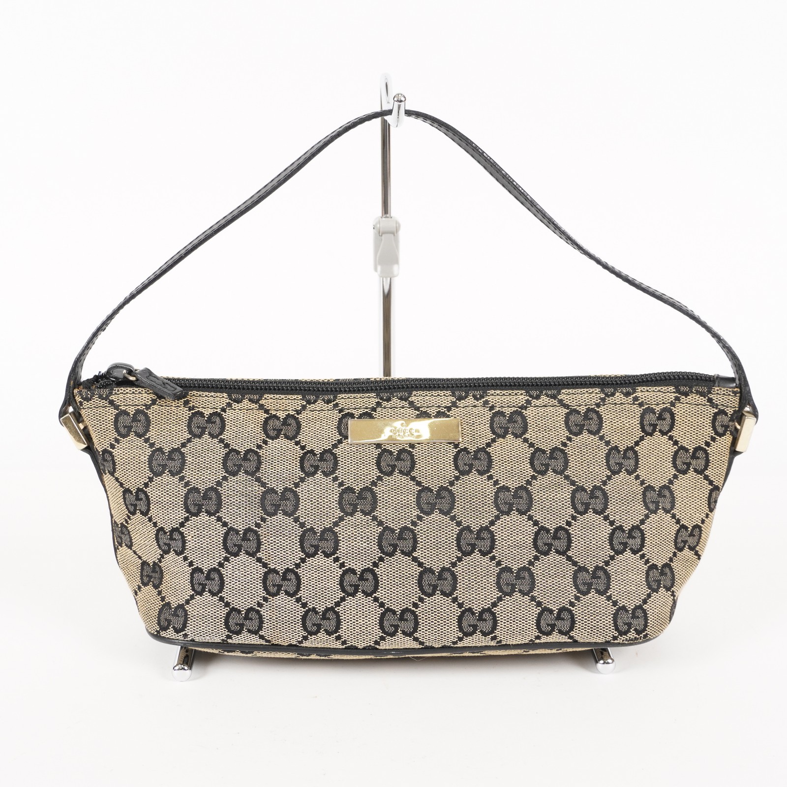 GUCCI GG shoulder bag canvas accessory pouch leather  Auth 05M012000025