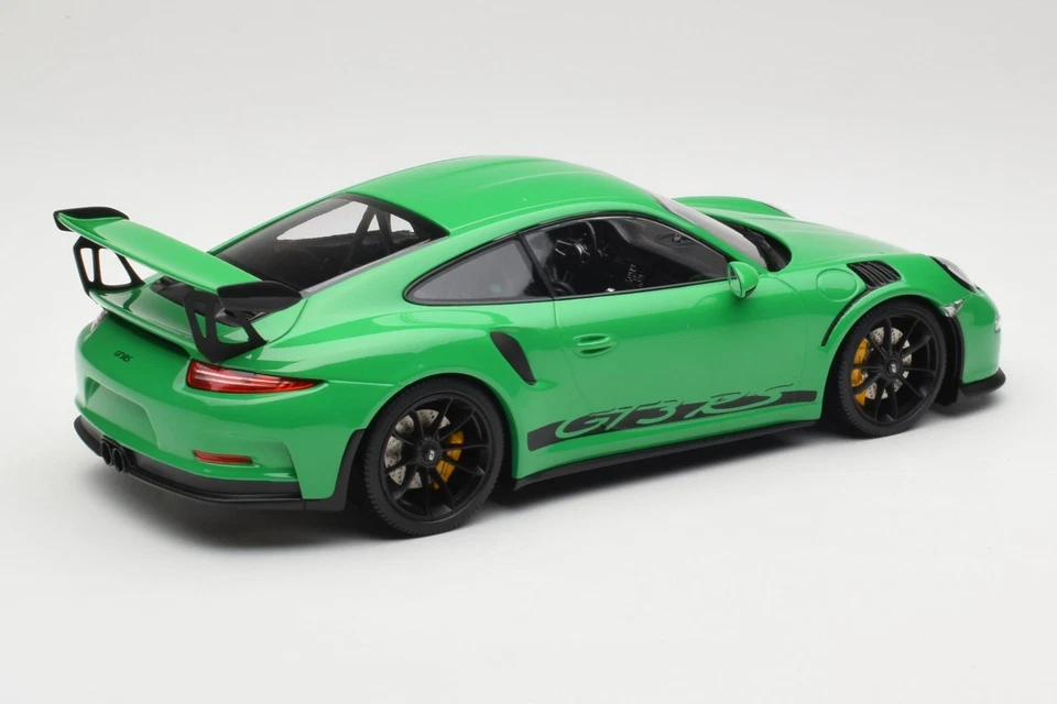 153066228 Porsche 911 991.1 GT3 RS Green with Black Wheels Minichamps 1/18 - Imagen 2 de 4