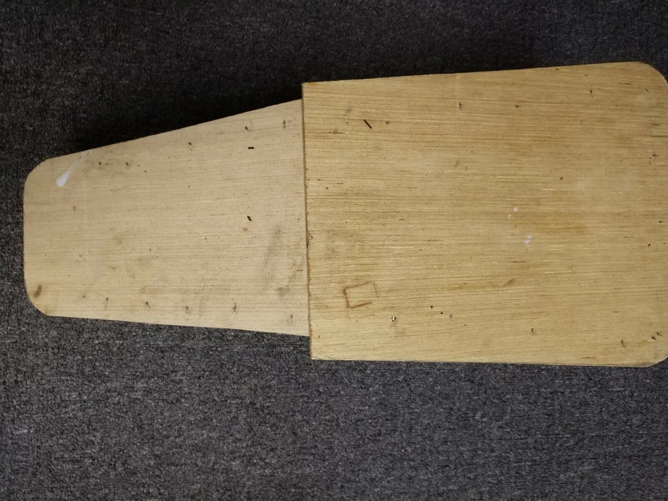 Vintage 1950’s Shoe Store Stole - needs Reupholstered - Image 2 of 4