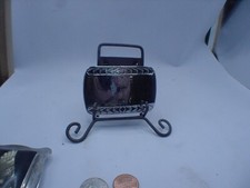 Shiny metal belt buckle