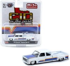 M2 MACHINES - WHITE - 1975 CHEVY CHEYENNE SUPER 30 DUALLY  - MIJO USA EXCLUSIVE