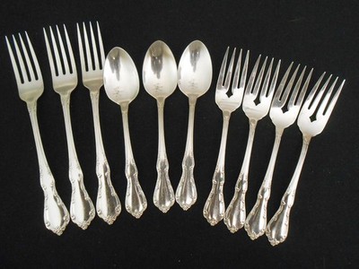10 Piece Mixed Lot Oneida WHITTIER Stainless Steel Flatware FORKS & SPOONS ~ EUC