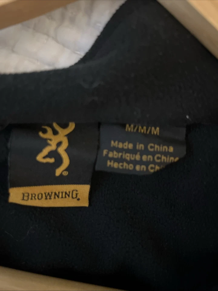 Browning Black 1/4 Zip Pullover, Camo Detail, Men’s Medium Long Sleeve - Image 4 of 4