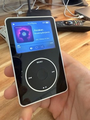Apple iPod Classic Video 5.5 Wolfson DAC BoxyPixel Mod Bluetooth USB-C