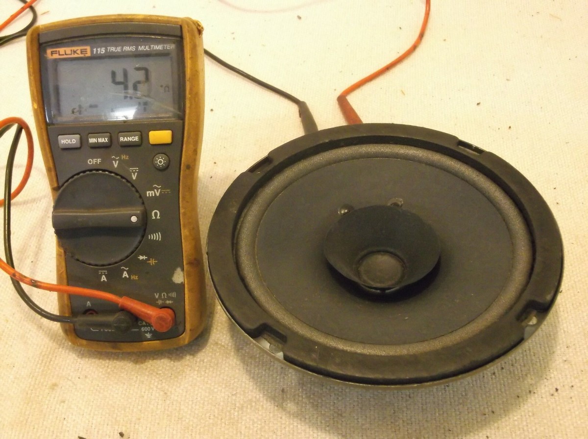 BOSE POWERED SUPER WOOFER　SW-4 Bose SW-4 Powered Subwoofer - What's Inside