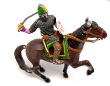 Medieval Knight 2pc Mounted Lead Crusader Brown Horse Toy Soldier Vintage