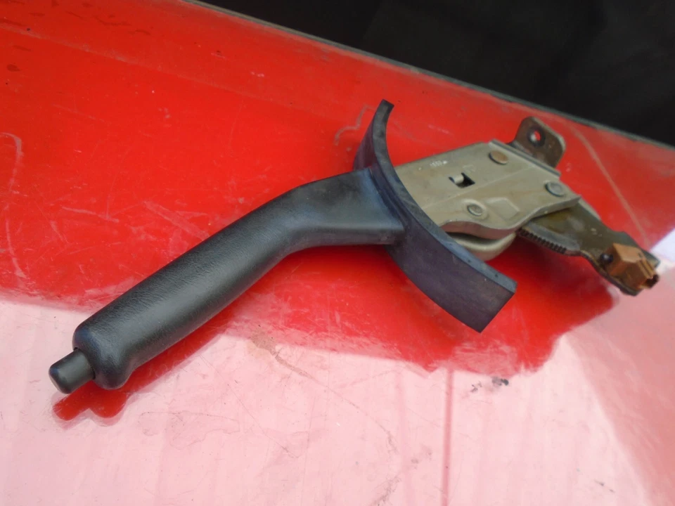 99-03 TOYOTA SOLARA FRENO DE EMERGENCIA E FRENO TIRAR MANIJA PALANCA NEGRO FABRICANTE DE EQUIPOS ORIGINALES Foto 3 de 4