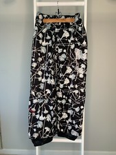 Burton Snowboard Pants Womens XS Black White Floral Snow Pants Adjustable