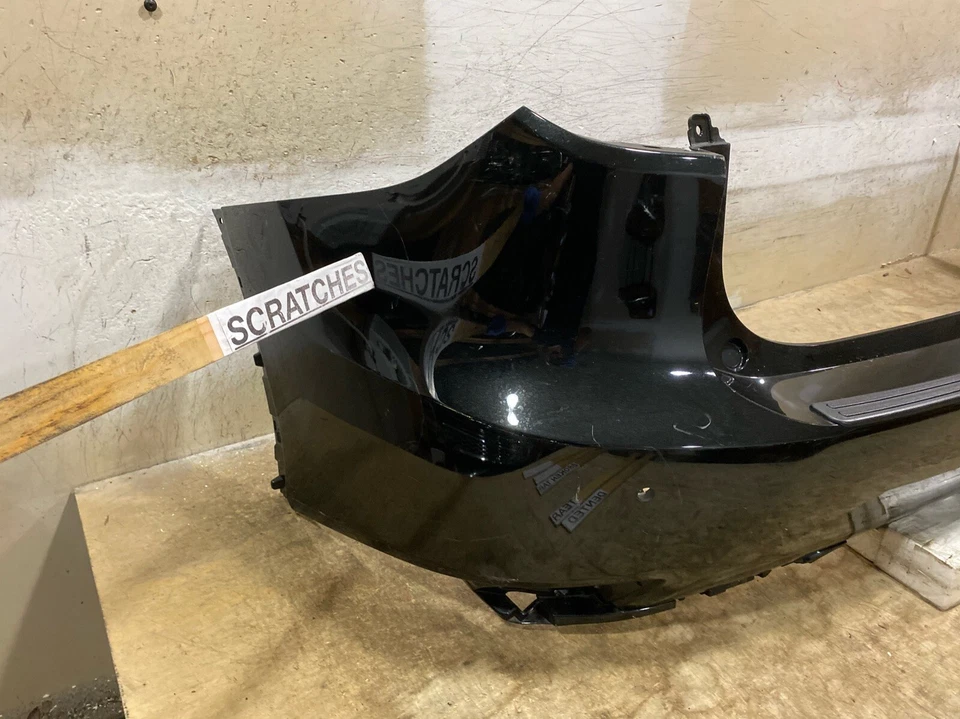 Cubierta de parachoques trasero Lexus RX RX350 2020 original OEM Foto 2 de 4