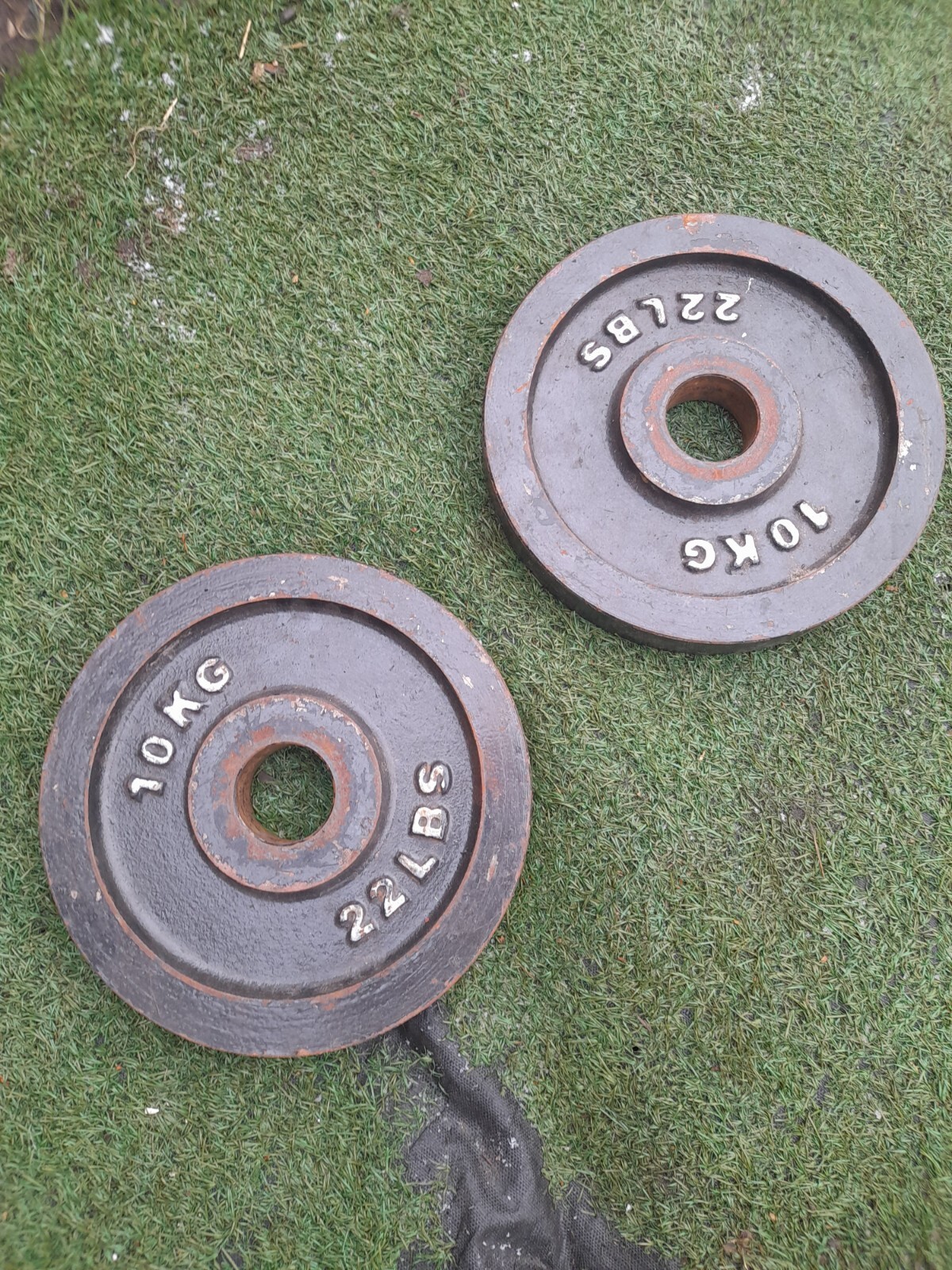 2 x 10kg weight plates eBay