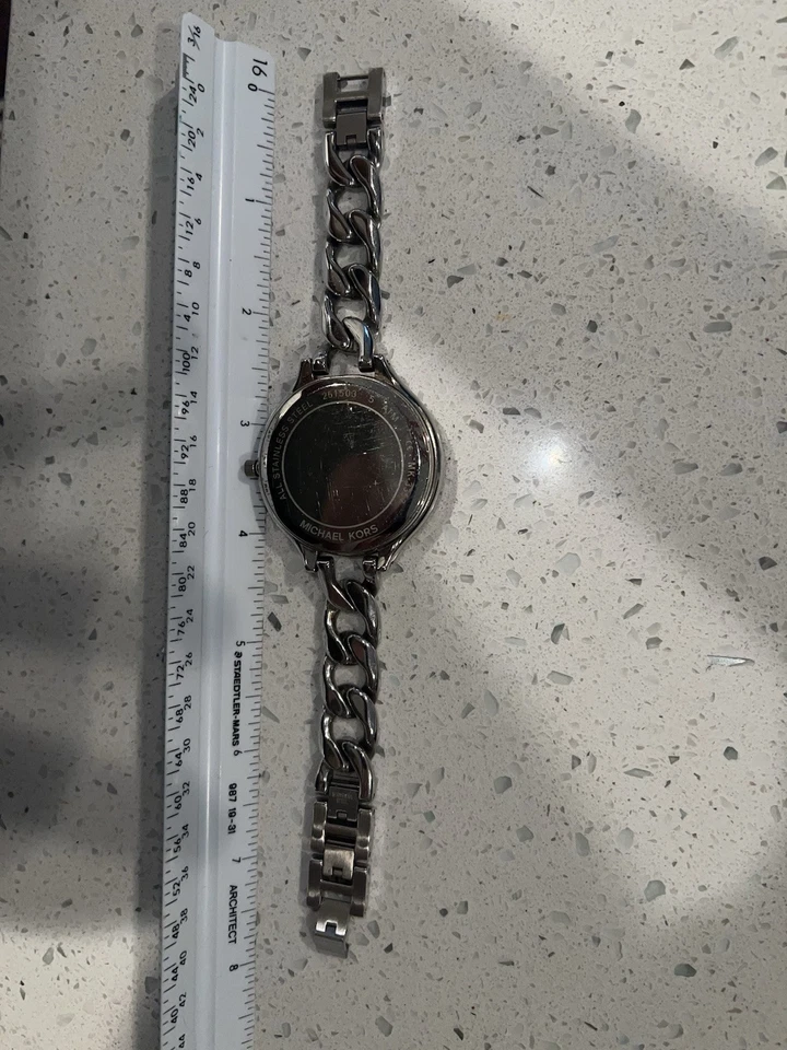 MICHAEL KORS MK3357 RUNWAY Silver Tone Pink Crystal Pave Dial Women's Watch - Image 3 of 4