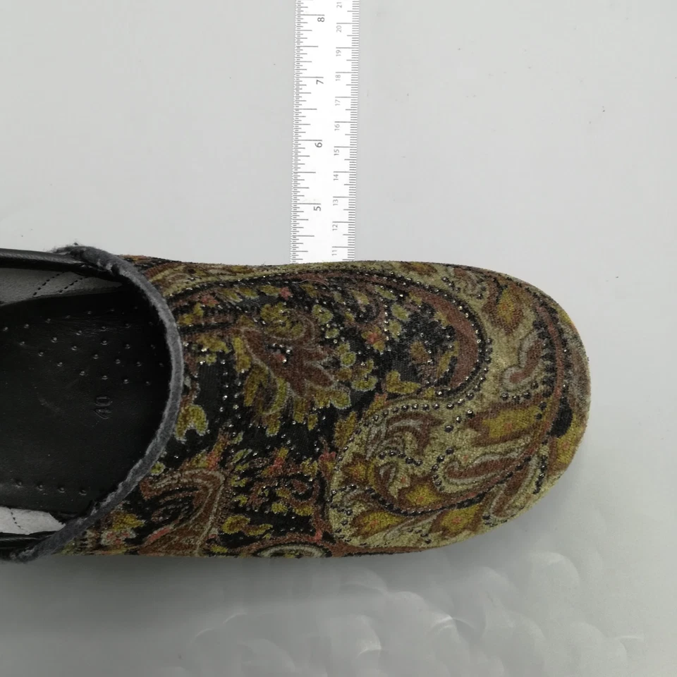 Dansko 木屐女鞋佩斯利挂毯素食天鹅绒棕色金色一脚蹬 40 — 第 4/4 张图片