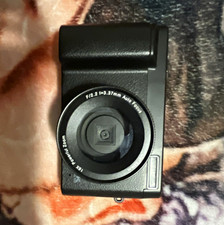 Compact 2K Digital Camera f/2.2 USB Black, fl...