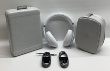Beats Studio Pro Wireless Bluetooth Noise Cancelling Headphones - Matte White