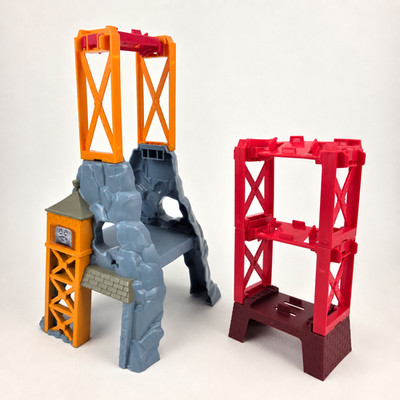 THOMAS & FRIENDS SUPER STATION Railway Train Replacement Parts Risers