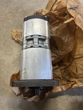 New Holland OEM Hydraulic Pump CNH 84383668