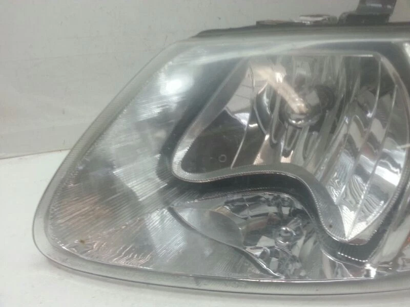 司机左灯适用于 01-07 CARAVAN O142-162693 — 第 2/4 张图片