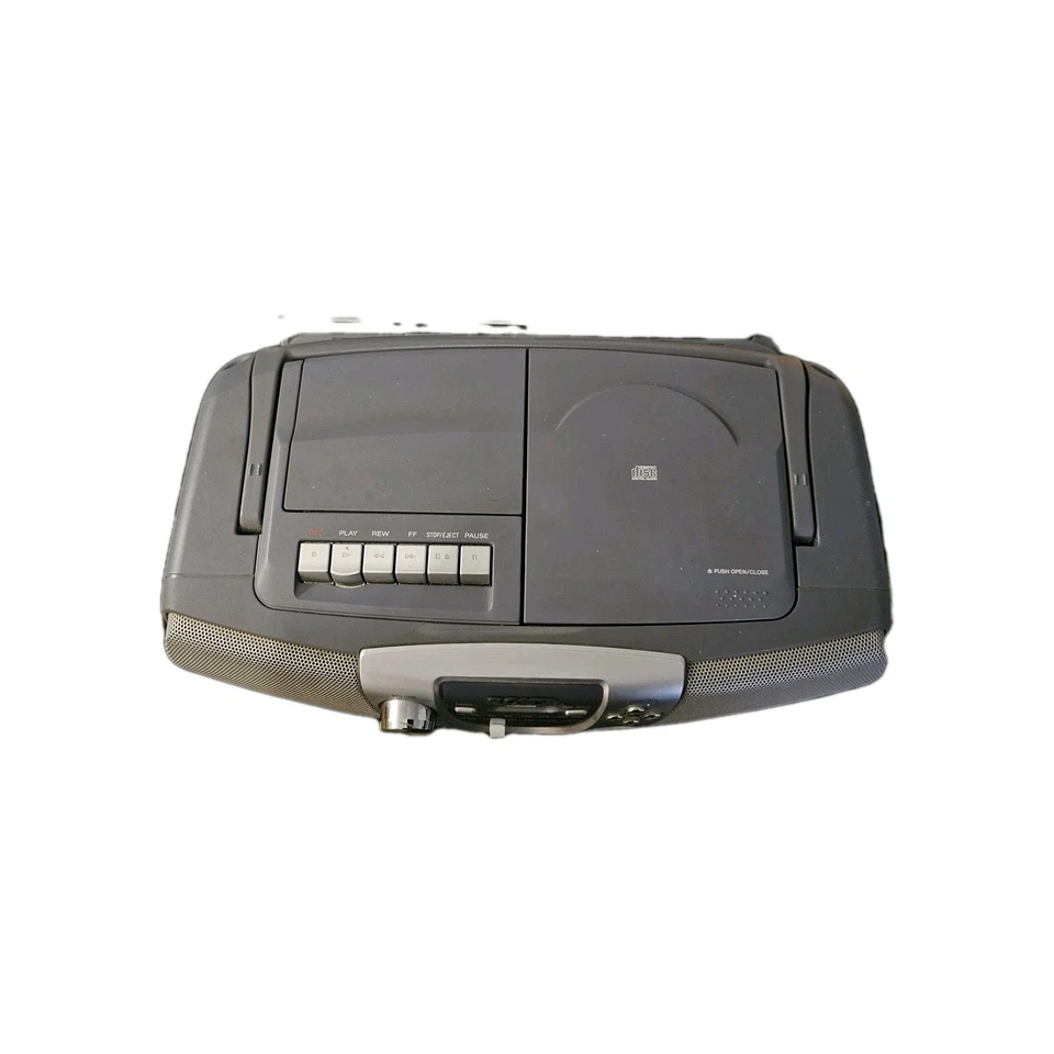 Sony Cassette/CD Player Boombox CFD-V8 Tested Vintage Silver - Image 2 of 4