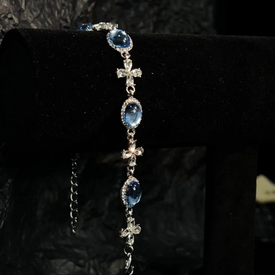 Pulsera Retro Corte Inspirada Vintage - Cruz Zafiro Azul Mariposa Delicada Foto 3 de 4