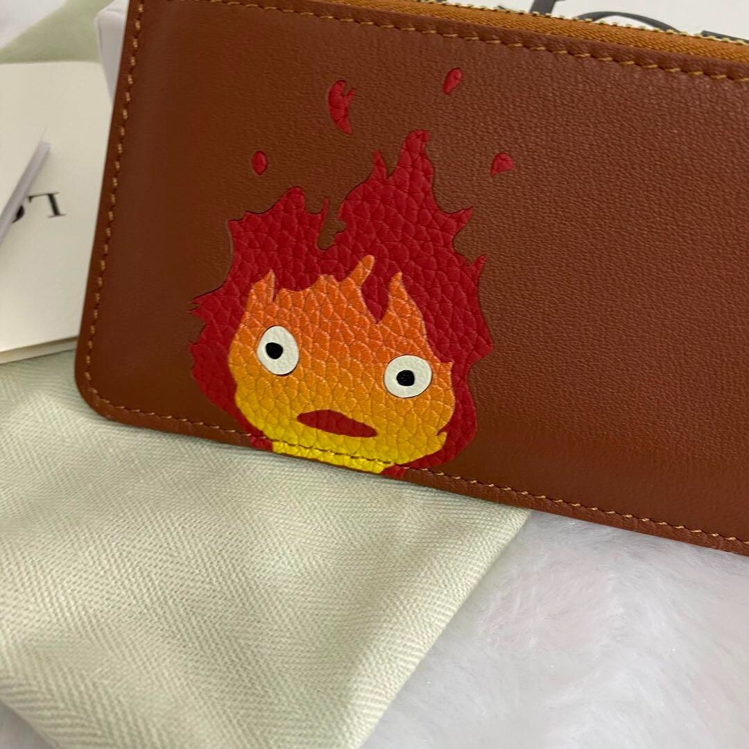 希少コラボ◆送料込【LOEWE x ジブリ】Calcifer Coin Cardholder 限定コラボ◇送料込【LOEWE x ジブリ】Calcifer Coin Cardholder