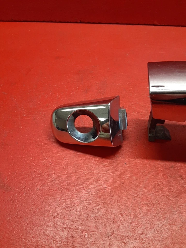 Manija de puerta exterior cromada para conductor delantero izquierdo GM 22867272 07-17 multi vehículo Foto 4 de 4