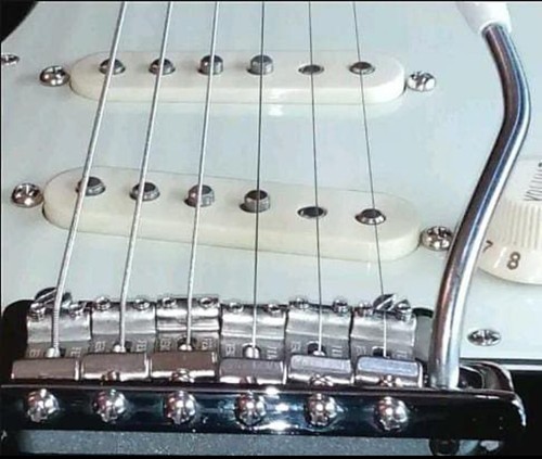 PUSH-IN 5.5mm Gilmour RED Strat '57 SHORT ARM on Fender ELITE & DELUXE Trem RARE - Picture 7 of 20