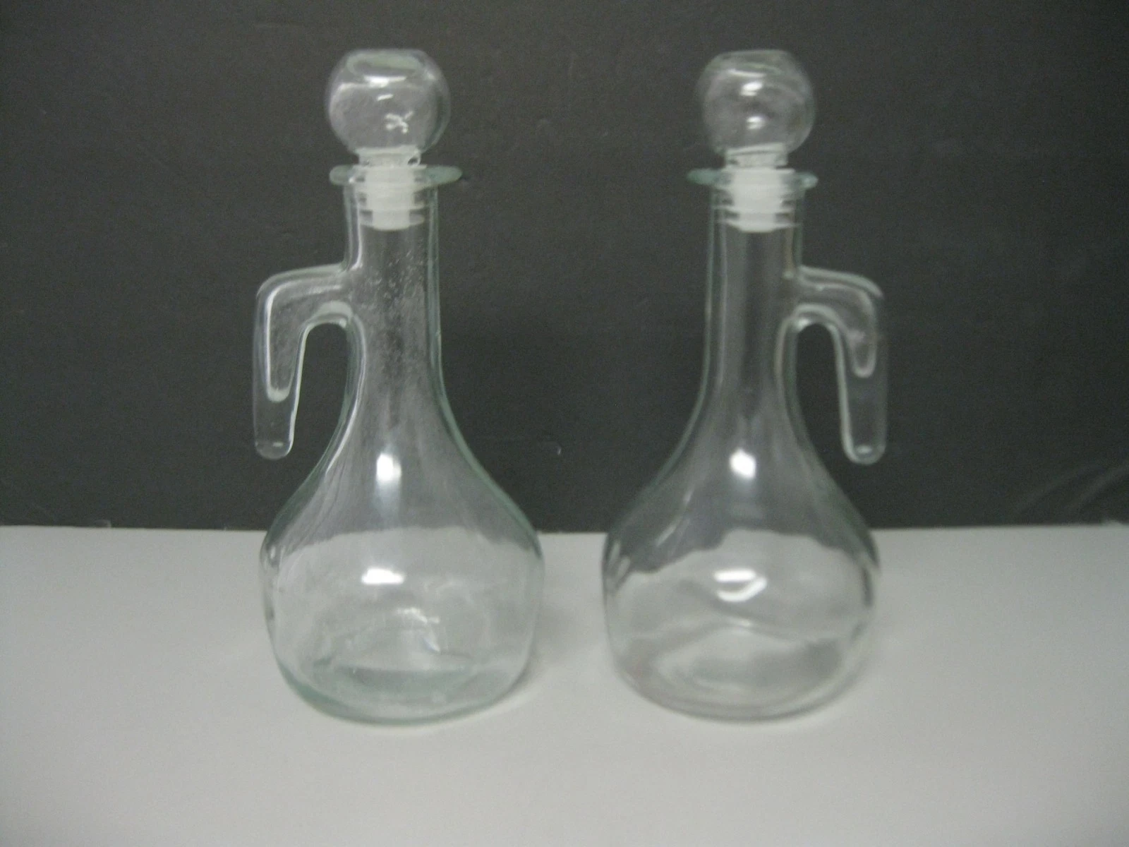 Oil And Vinegar Glass Large Cruet Bottle With Stopper Kitchen Set of 2