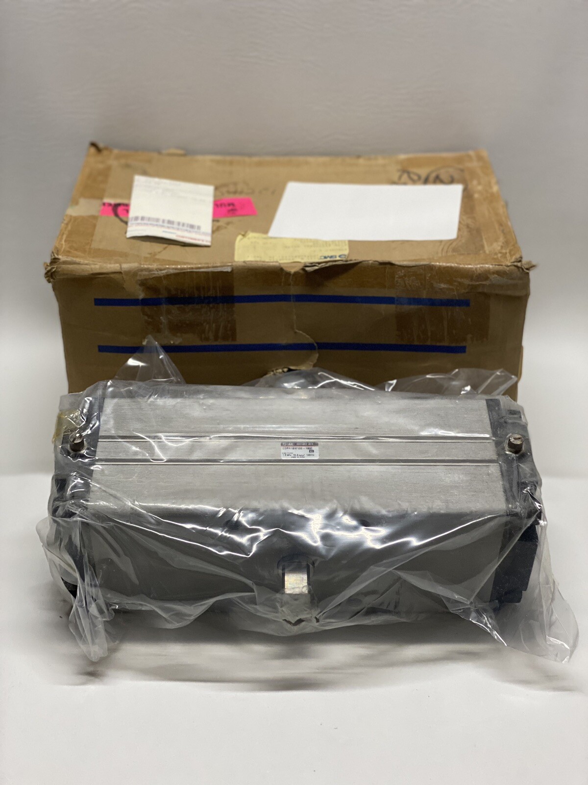 NEW SMC CDRA1BW100-180C Rotary Actuator