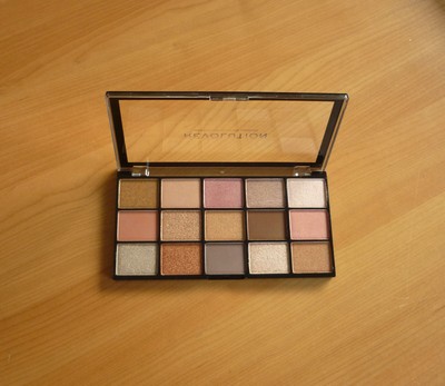 Revolution Reloaded fundamental oogschaduw palette