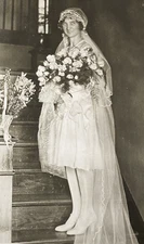 1920s Beautiful Bride in Wedding Dress Fashion Flowers Original Old Photo P20i25