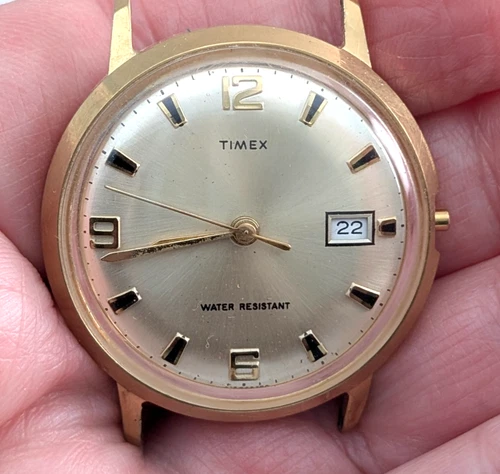 1970 TIMEX Marlin Calendar Vintage 33mm Mechanical Watch Movement PARTS REPAIR