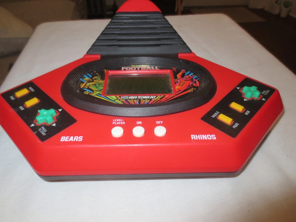 Vintage 1988 V-Tech Electronic Talking Play By Play Football - Image 2 of 4