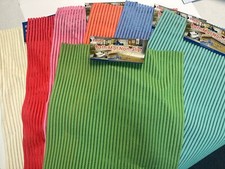 40cm x 60cm Non-Slip Bath Mat Skid Resistant Absorbs Water Random Color Picked