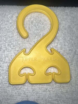 Tupperware Gadget - *New Yellow Hang It All Hanger Delicates Scarves Bras Slips
