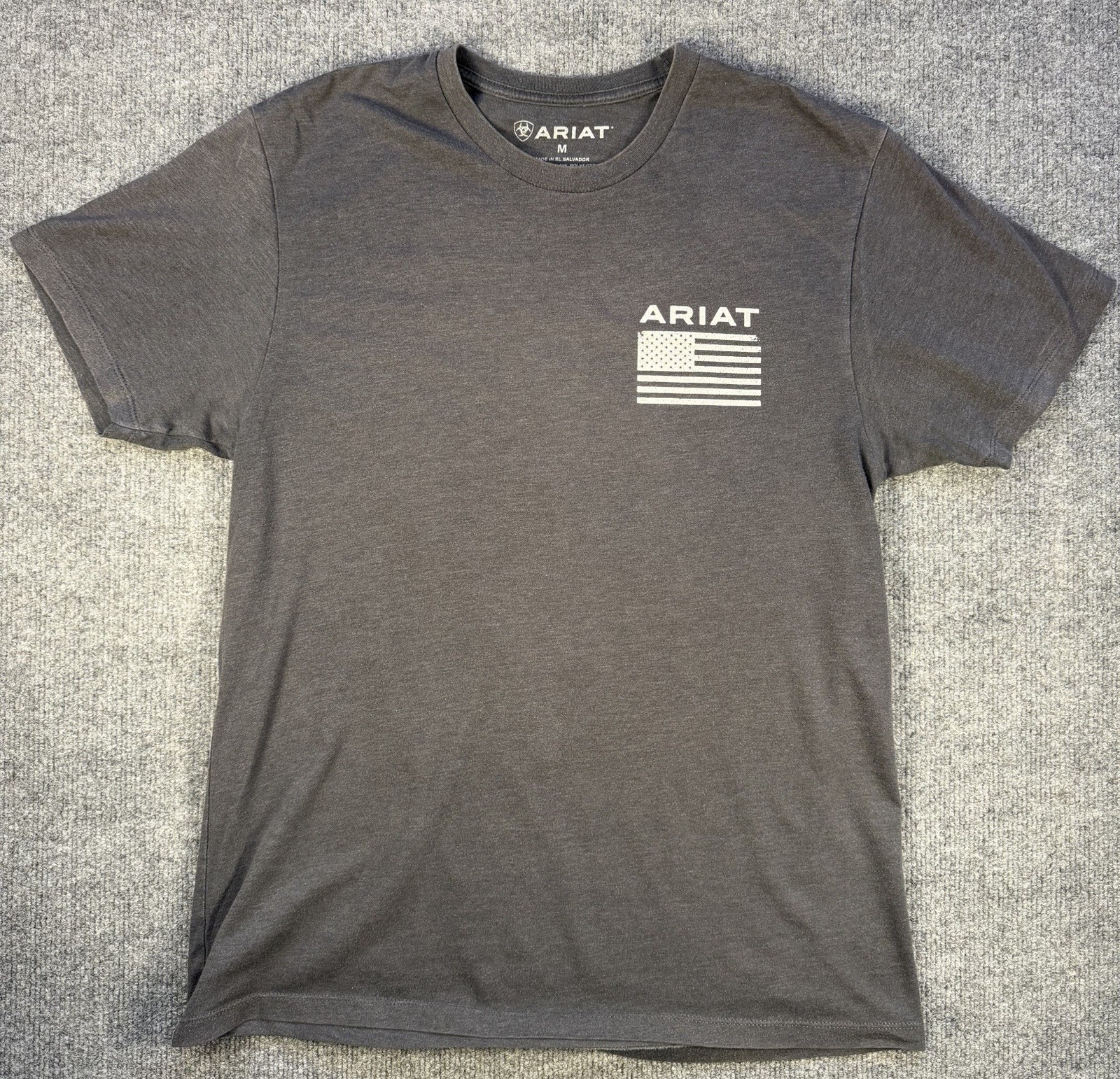 Men’s Ariat Grey White American Flag Graphic Pullover T-Shirt Size Med Outdoor