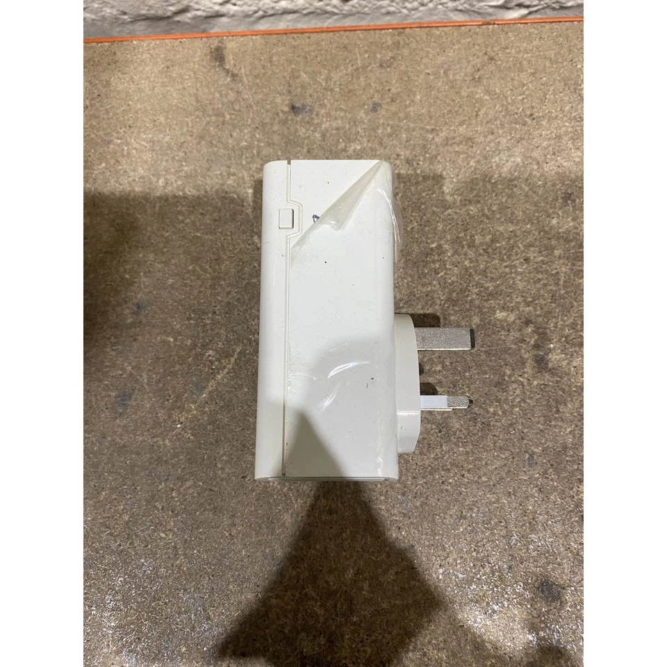 Netgear XAV5421 Powerline 500+ Outlet Adapter Single White Ethernet Port UK Plug - Image 2 of 4