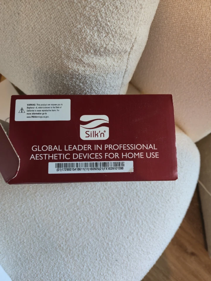 Silk'n FaceFX面部护肤抗衰老手持LED光护理 — 第 2/3 张图片