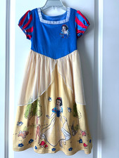 Disney Princess Snow White Dress-Up Costume Dress  Girl Size 4T  Colorful