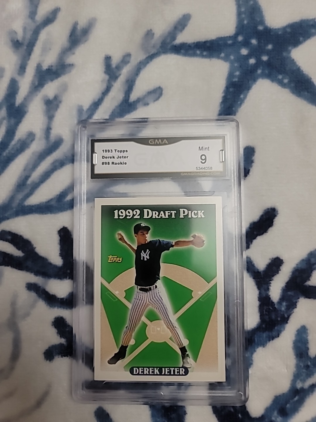 1993 Topps - Derek Jeter #98 (RC) Centered Perfect Mint Grade SGC 9!